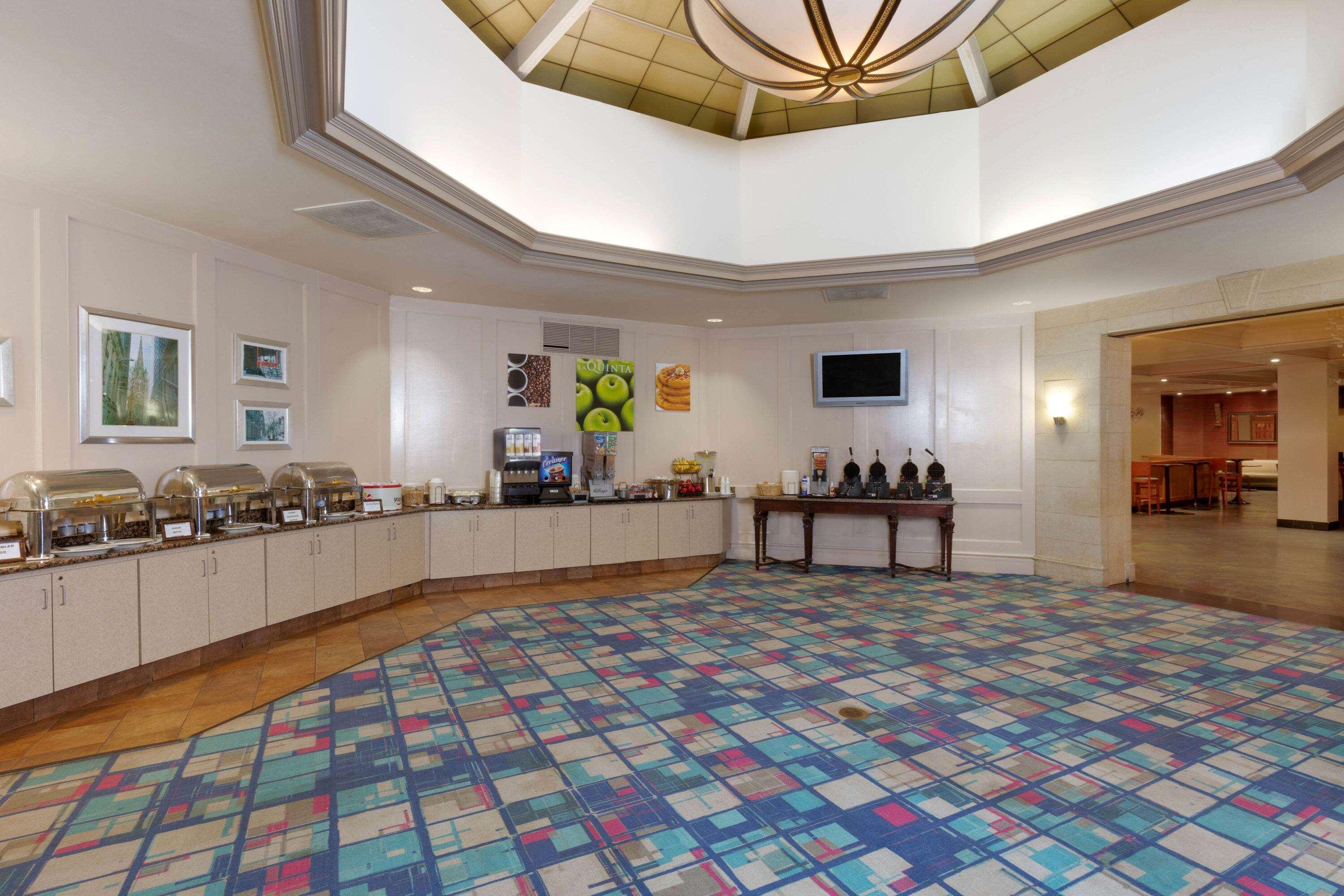 Hotel La Quinta By Wyndham Secaucus Meadowlands Exterior foto
