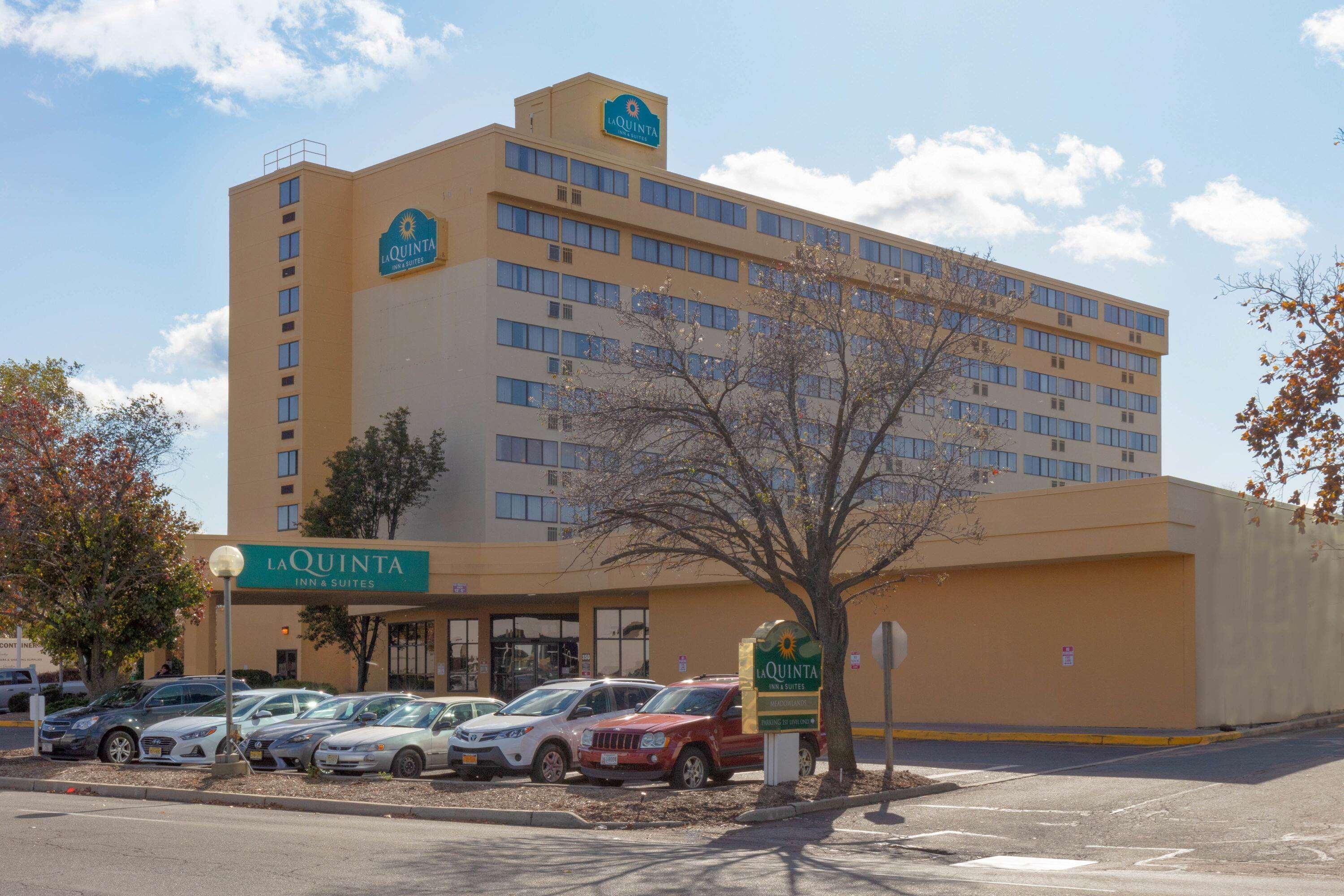 Hotel La Quinta By Wyndham Secaucus Meadowlands Exterior foto