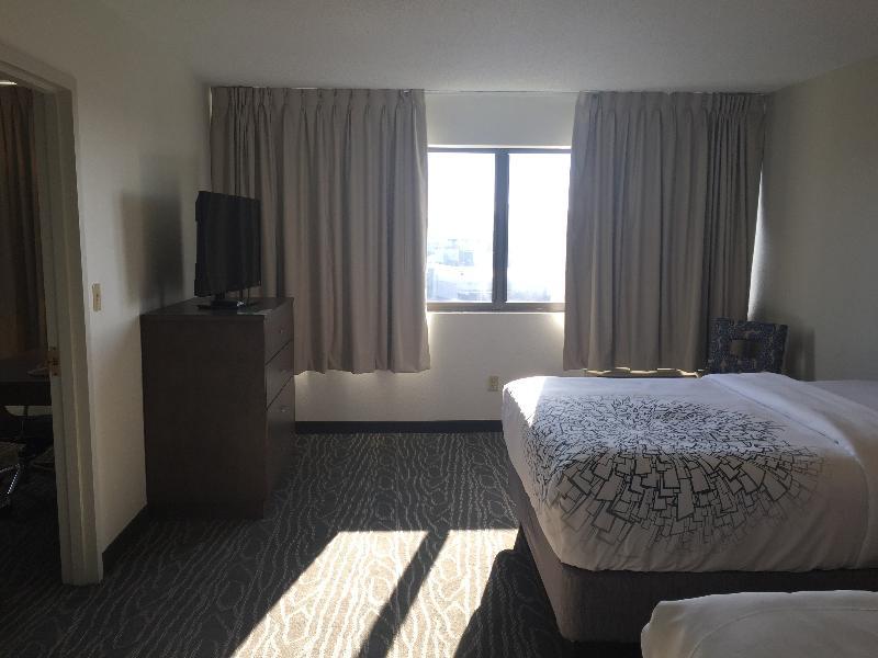Hotel La Quinta By Wyndham Secaucus Meadowlands Exterior foto