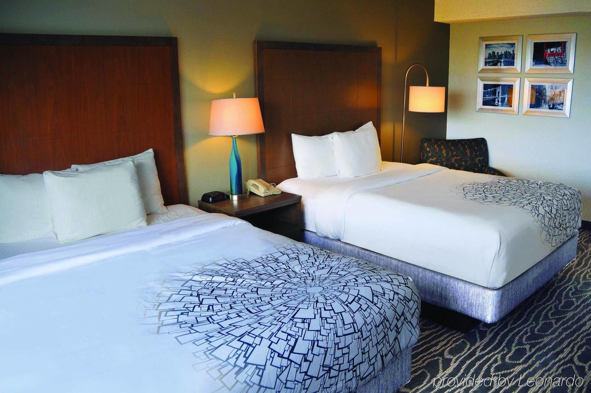 Hotel La Quinta By Wyndham Secaucus Meadowlands Exterior foto